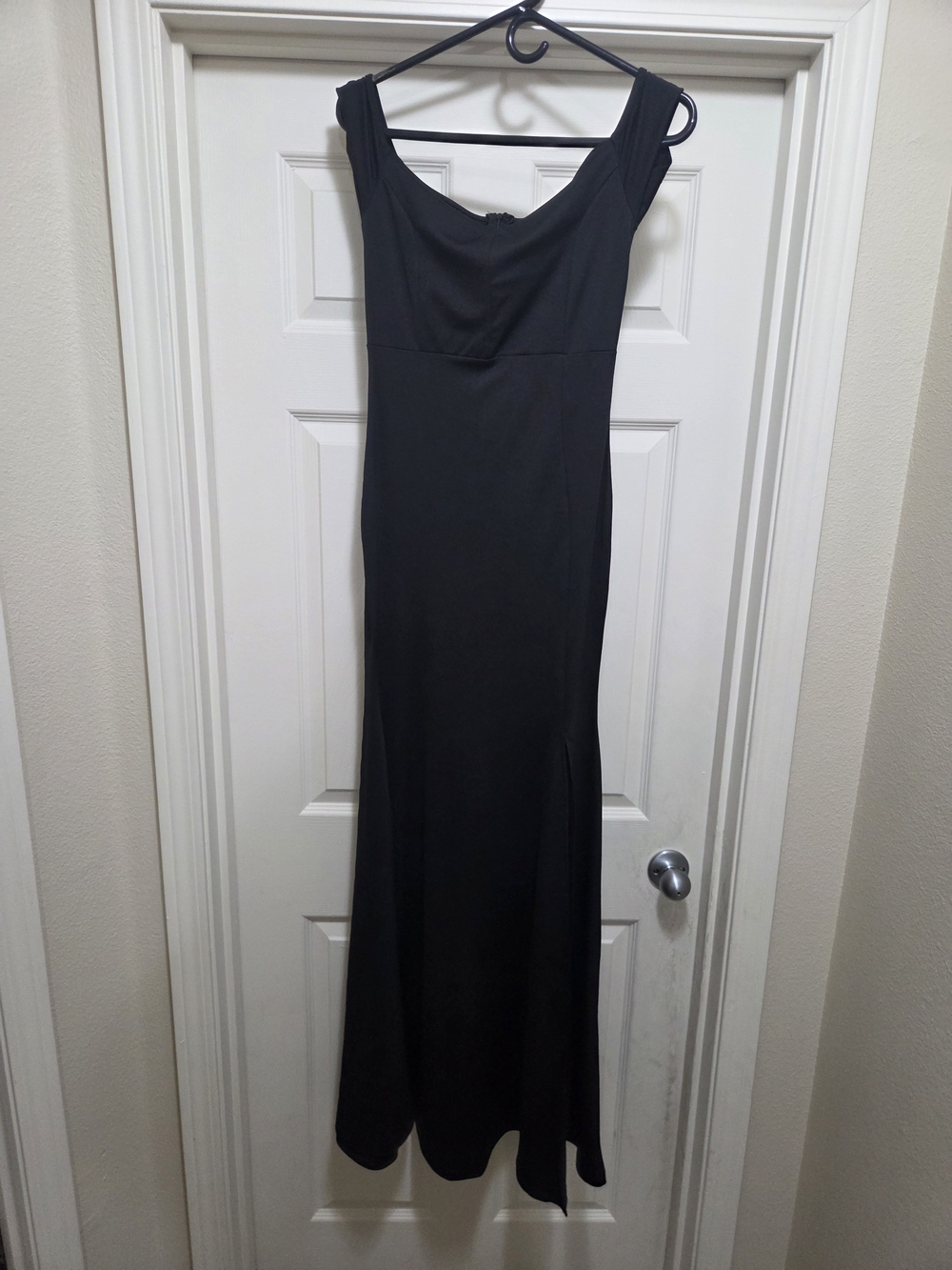 Elegant Black Women's Long Dress